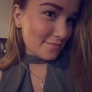 Meet your Posher, Sophia